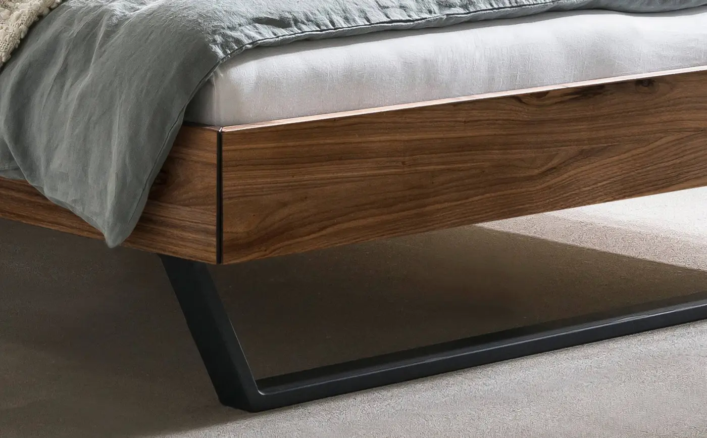 Hasena Massivholzbett PIETRO - 180x200 cm Fuss: 20 - Nussbaum, geölt