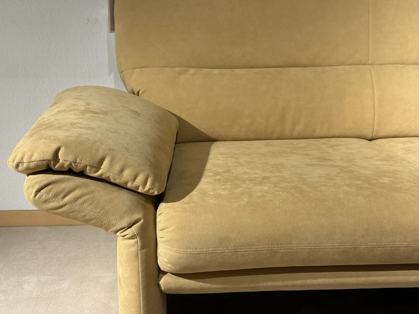 Horst Sofa Grimsel 2-Sitzer inkl. Kopfstütze