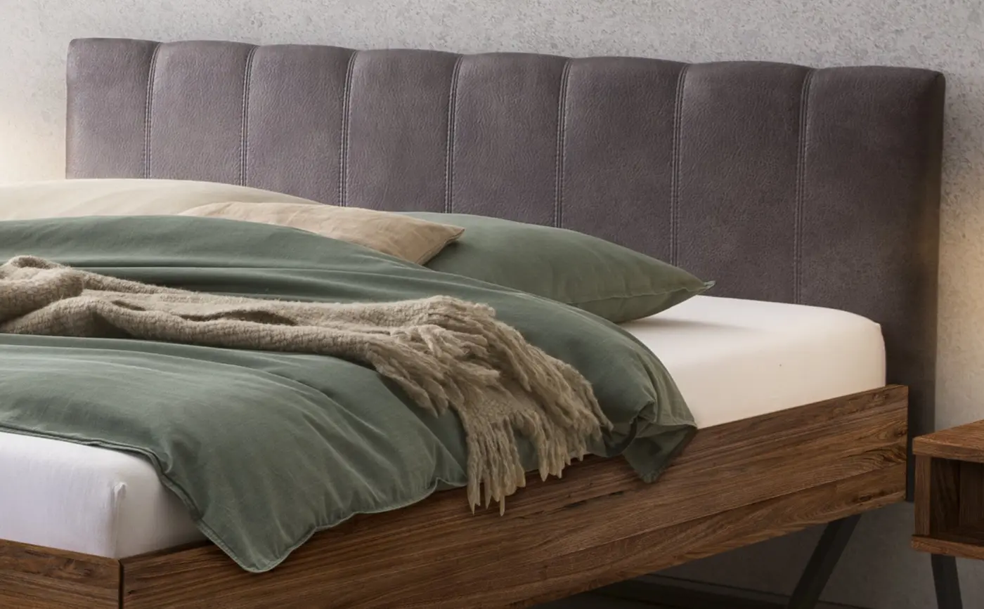 Hasena Massivholzbett ENRICO - 160x200 cm Fuss: 25 - Nussbaum, geölt