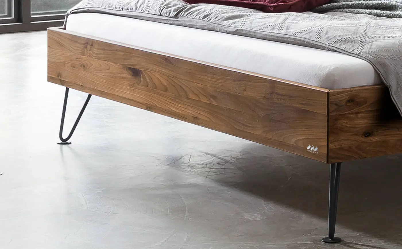 Hasena Massivholzbett ROBERTO - 160x200 cm Fuss: 20 - Nussbaum, geölt