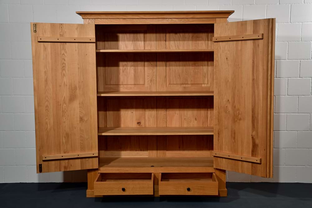 Massivholzschrank Andrian Wildeiche 155x189x54.5 cm