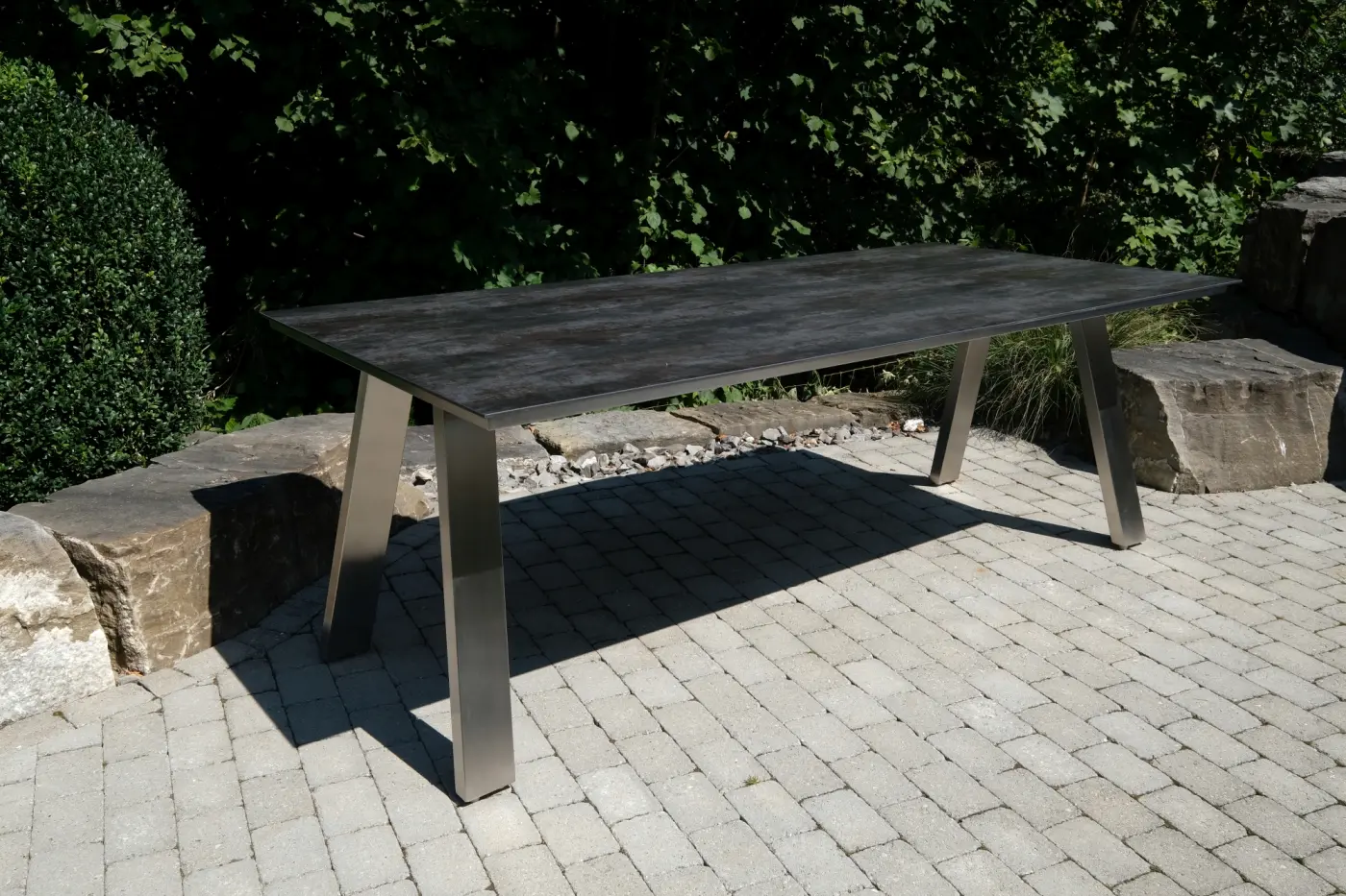 Gartentisch Monaco, Edelstahl A-Form, 210x100 cm, Keramik...