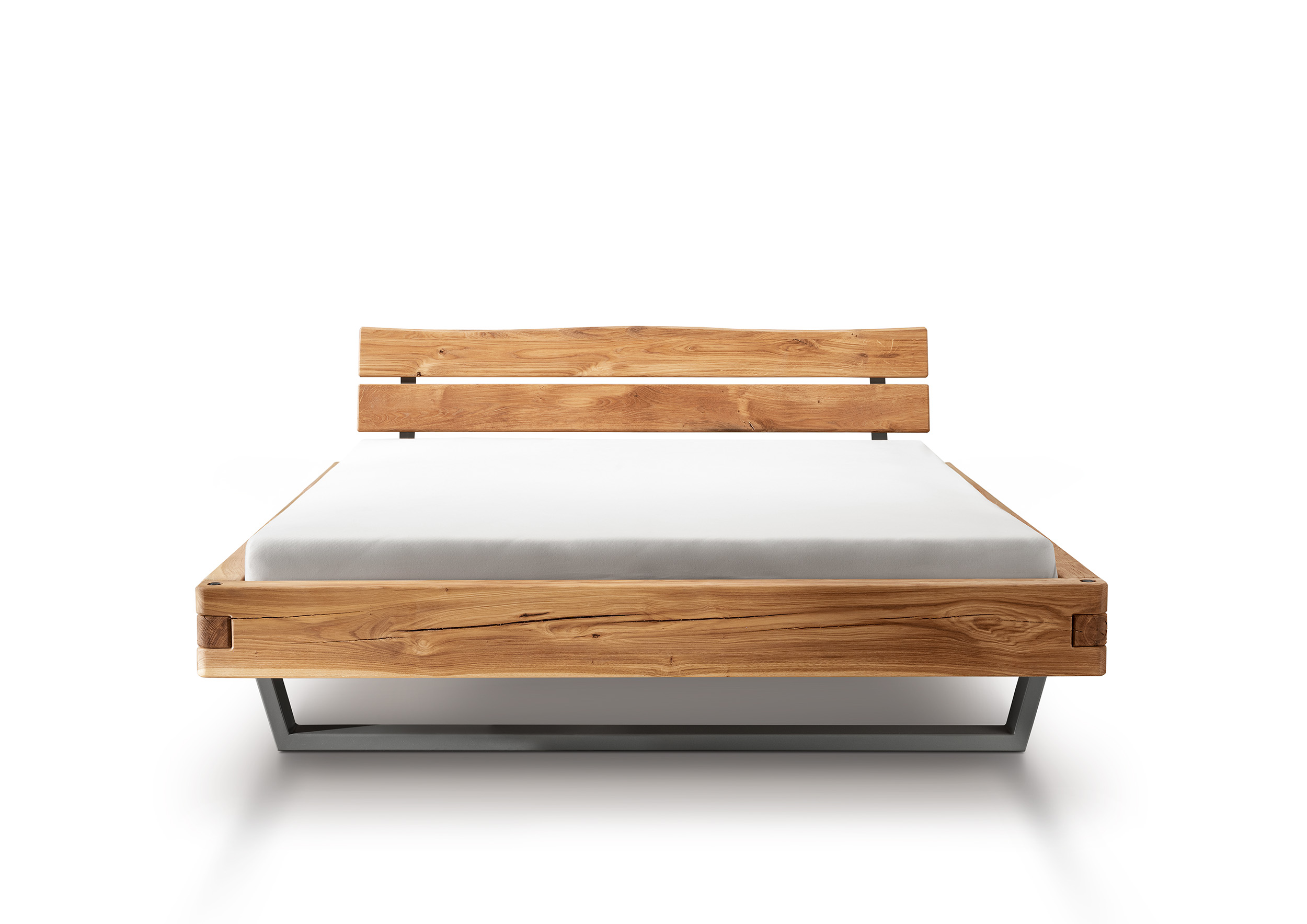 Arosa Bett aus Wildeiche geölt - 180x200cm - Balkenbett