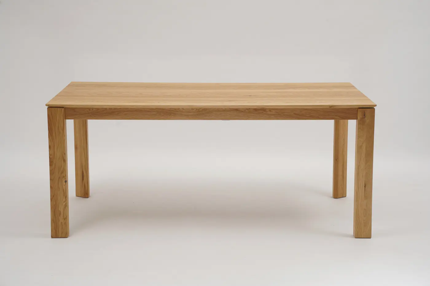 Esstisch Serie Mensa, Modell Mona mit Verlängerung